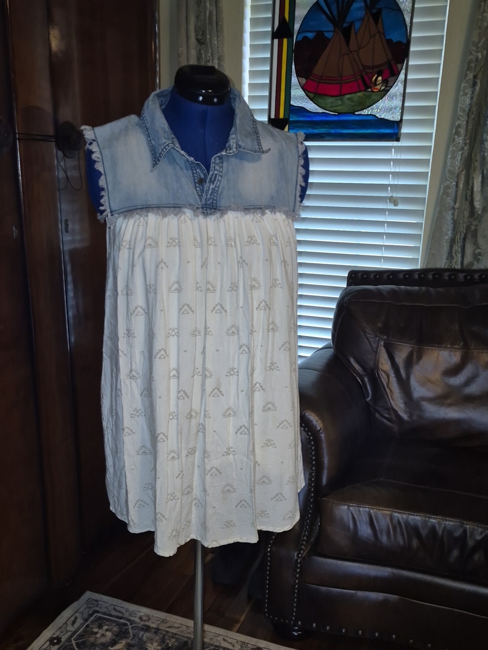 Billabong "Half The Battle" baby doll dress sz.M.(#2098C) sleeveless Mini .